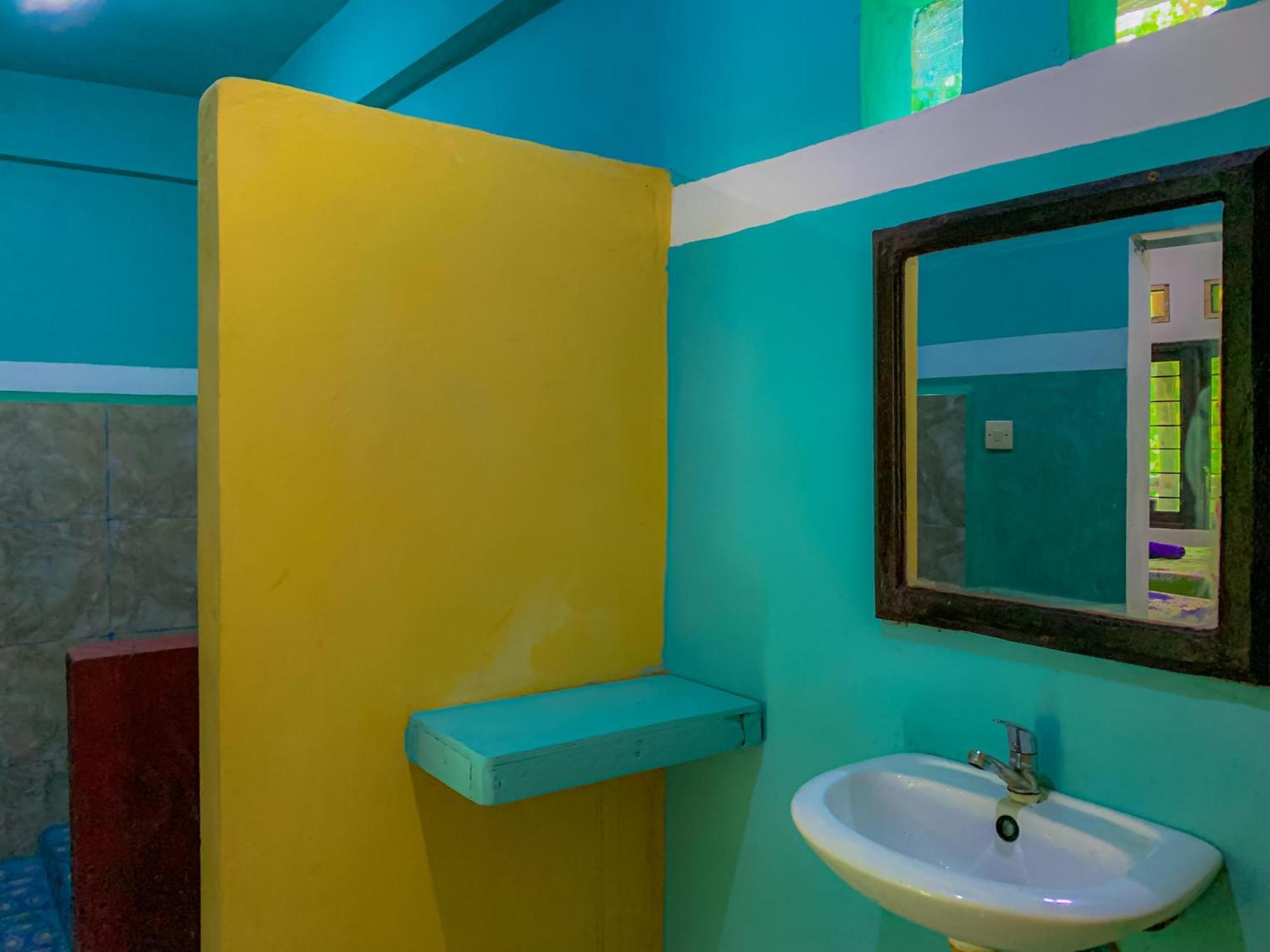 Breeze Hostel Kuta  ภายนอก รูปภาพ