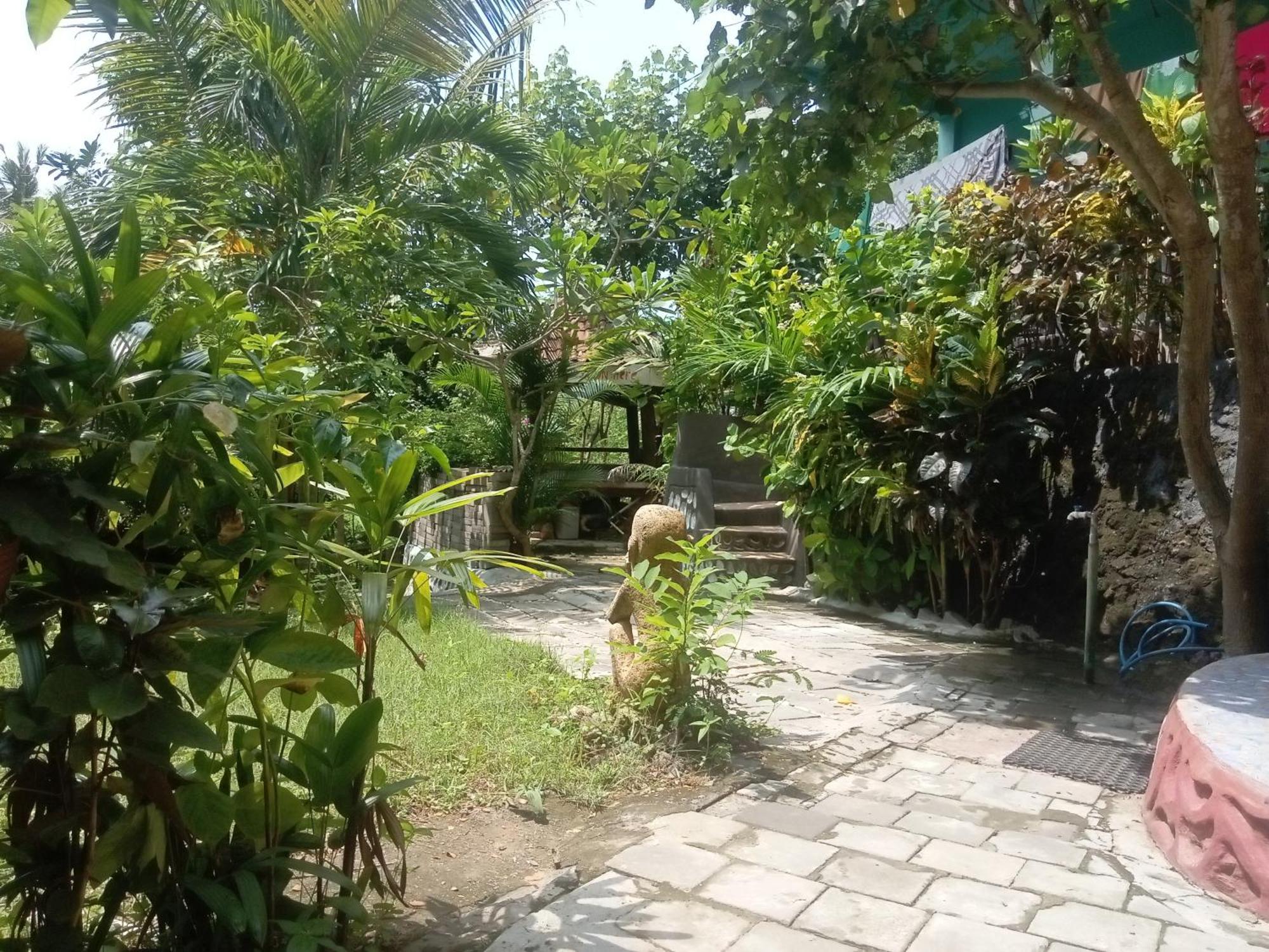 Breeze Hostel Kuta  ภายนอก รูปภาพ