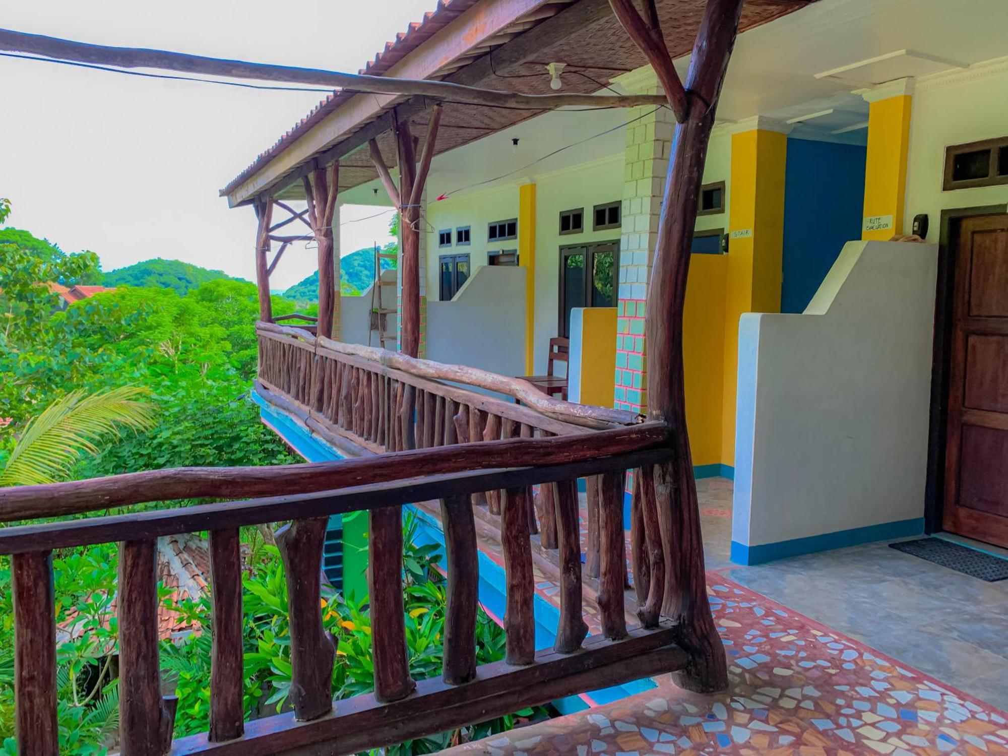 Breeze Hostel Kuta  ภายนอก รูปภาพ