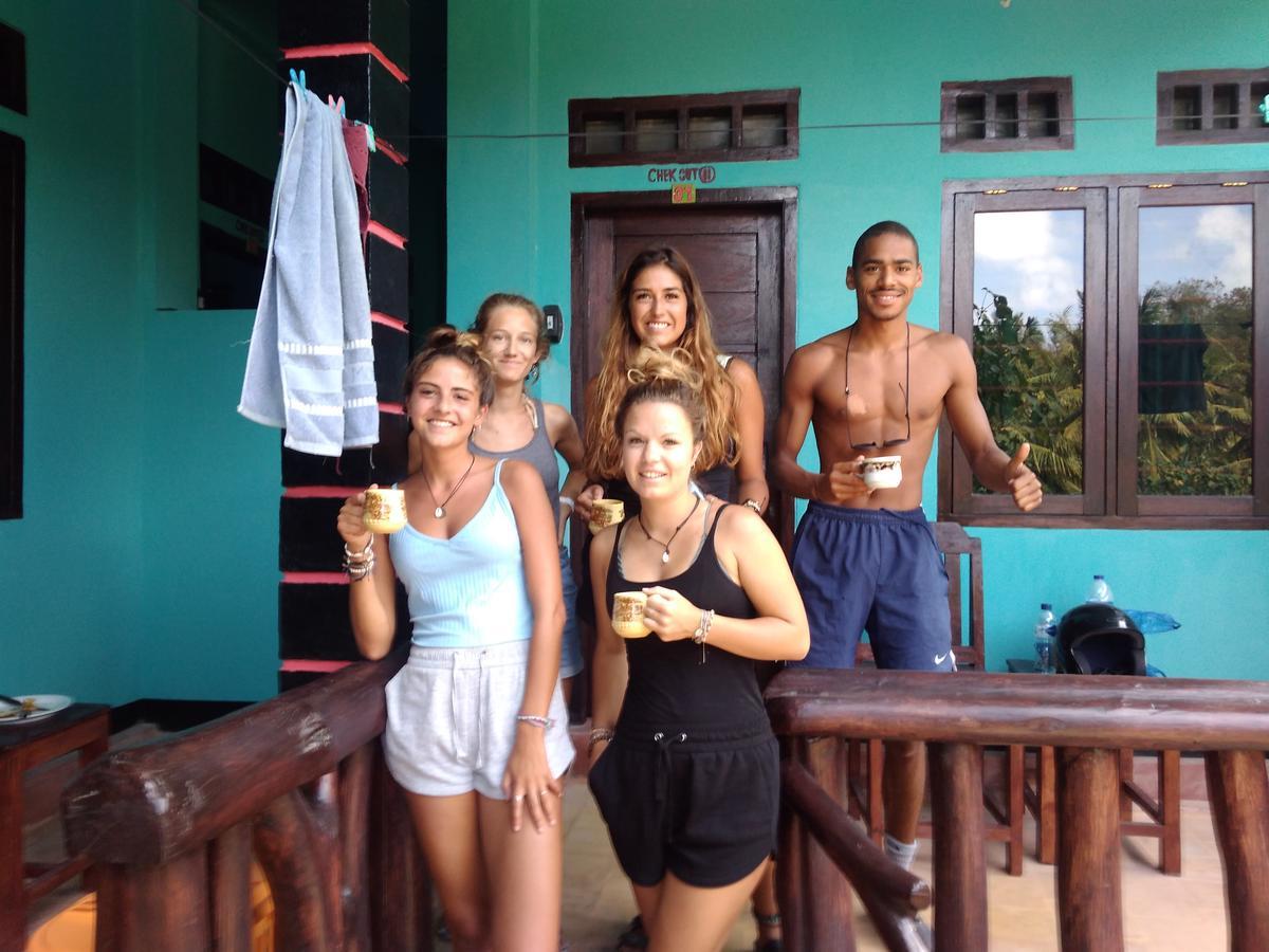 Breeze Hostel Kuta  ภายนอก รูปภาพ