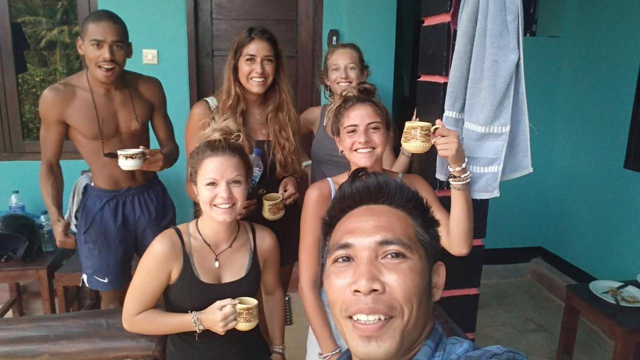Breeze Hostel Kuta  ภายนอก รูปภาพ